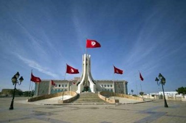 تونس تأمل في اقتراض 1.8 مليار دولار من صندوق النقد الشهر القادم