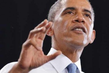 "هآرتس": أوباما أبلغ نتانياهو بخططه إرجاء العملية العسكرية في سورية قبل خطابه