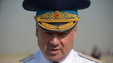 قائد القوات الجوية الروسية الفريق فيكتور باندريف